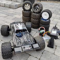 Bil Traxxas Revo 3,3 