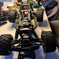 Bil traxxas x-maxx