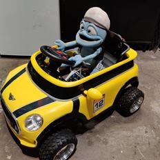 Bil CARSON Crazy Frog's Mini Cooper Cabriolet 1/5