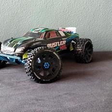 Bil traxxas rustler 2WD vxl