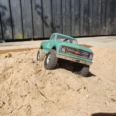 Truck Axial scx24 