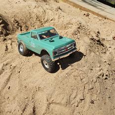Truck Axial scx24 