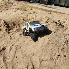 Truck Element enduro 24