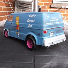 Bil 1/16 Dodge Tradesman (Mardave)