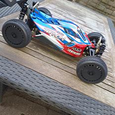 Buggy Typhon tlr tuned RTR 4-6s 