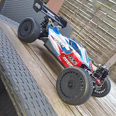 Buggy Typhon tlr tuned RTR 4-6s 