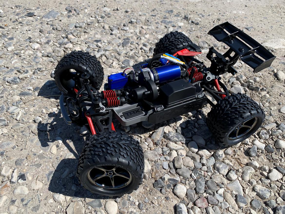 Off-Roader Traxxas E-revo vxl 1/16  billede 9