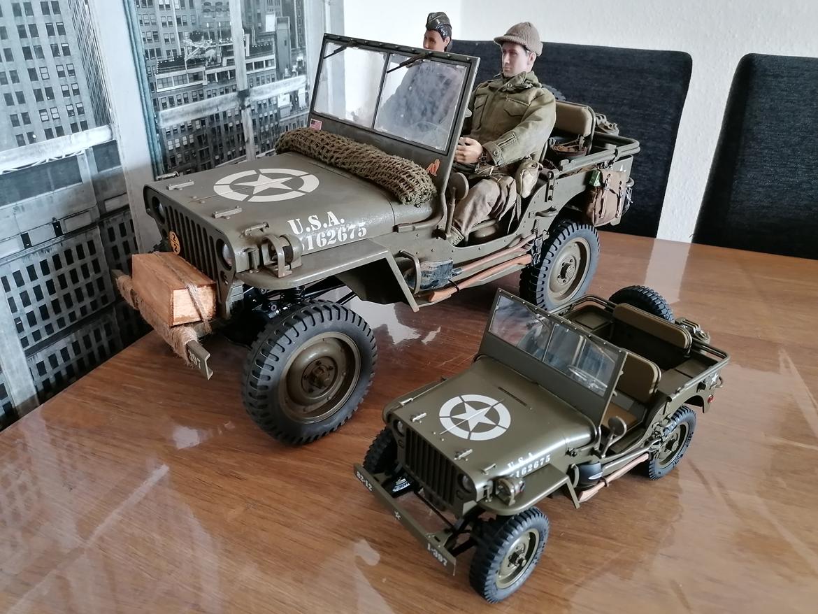 Militær Medic Jeep 1/12 (Solgt)  billede 20