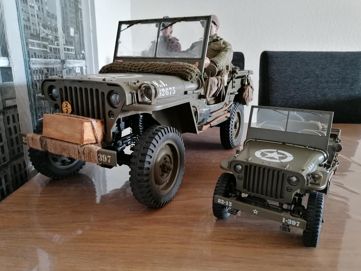 Militær Medic Jeep 1/12 (Solgt)  billede 21