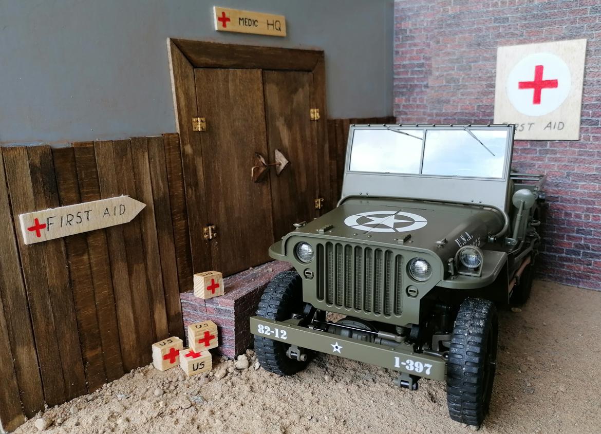 Militær Medic Jeep 1/12 billede 7