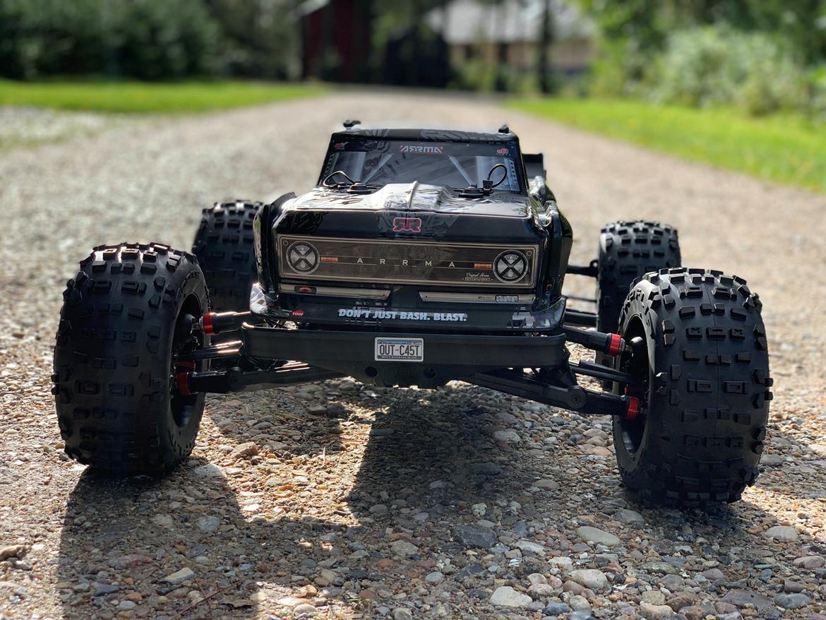 Truck Arrma Outcast 8s EXB billede 1