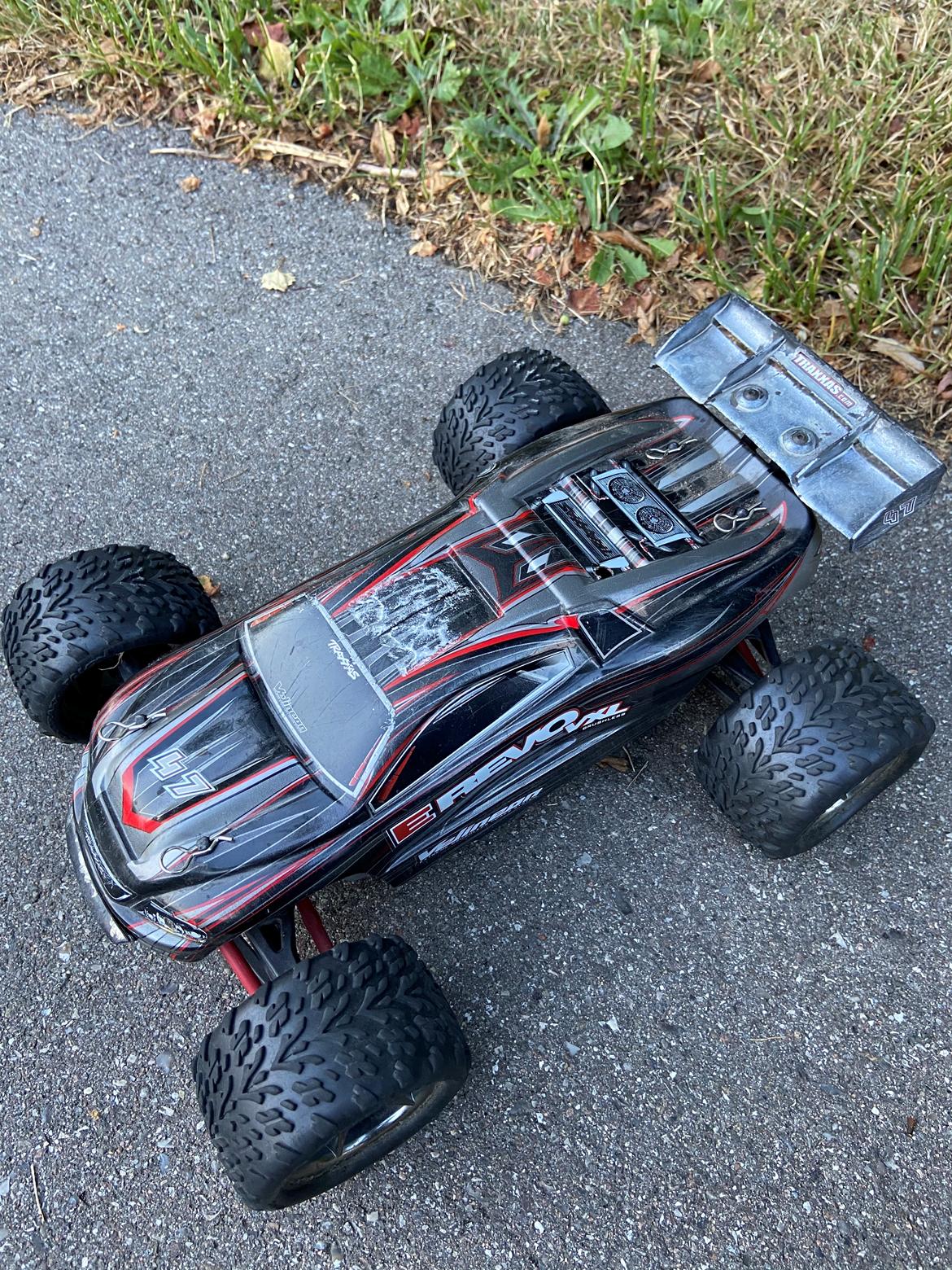 Bil Traxxas e-revo 1/16 billede 2