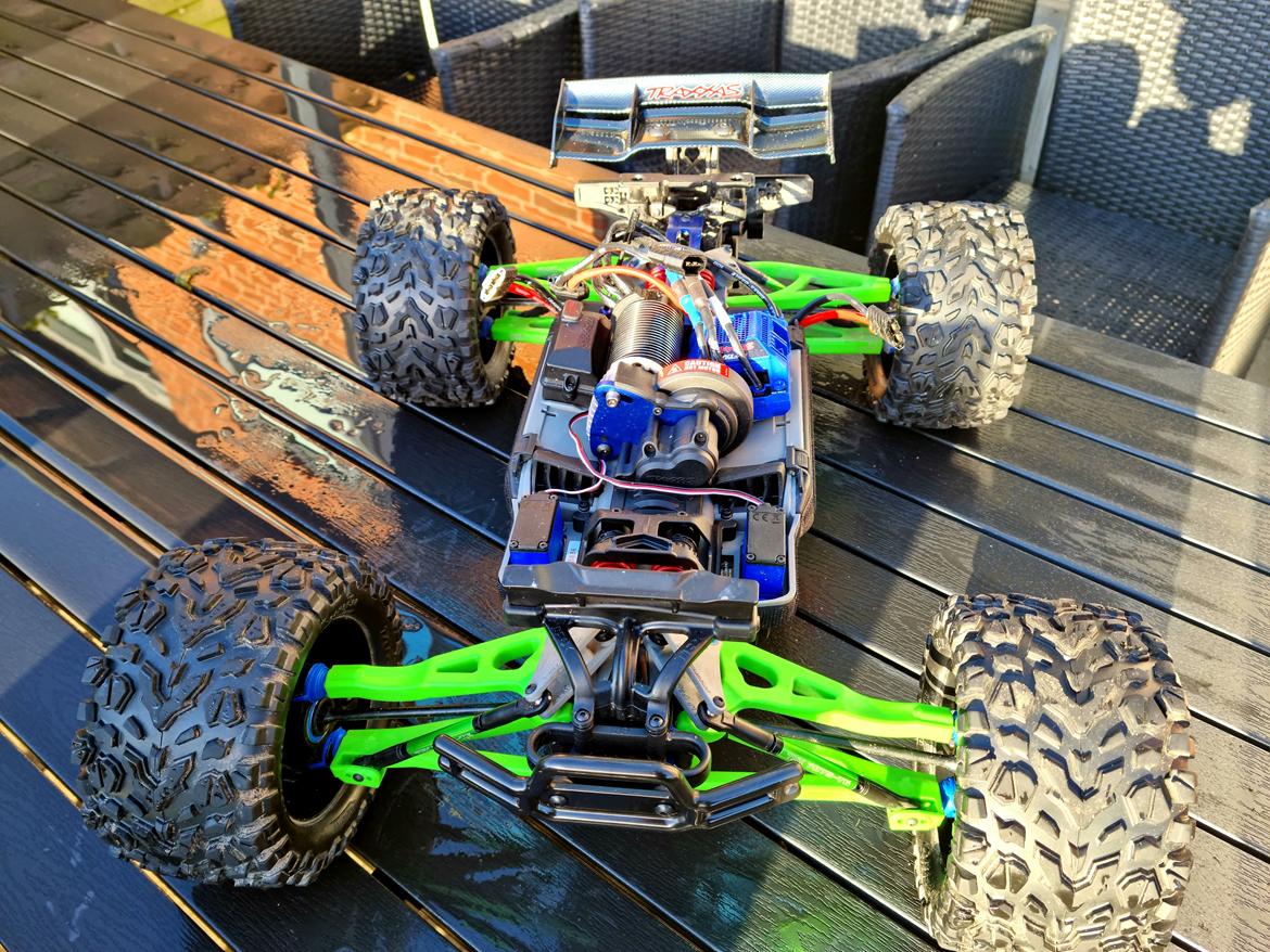 Bil Traxxas E-revo 2.0 billede 2