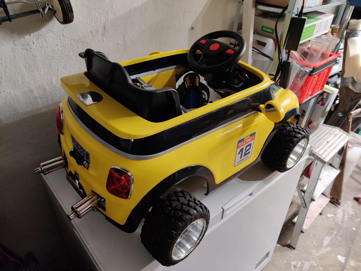 Bil CARSON Crazy Frog's Mini Cooper Cabriolet 1/5 billede 7