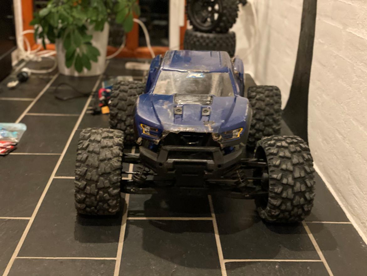 Bil Traxxas x maxx 8s billede 3