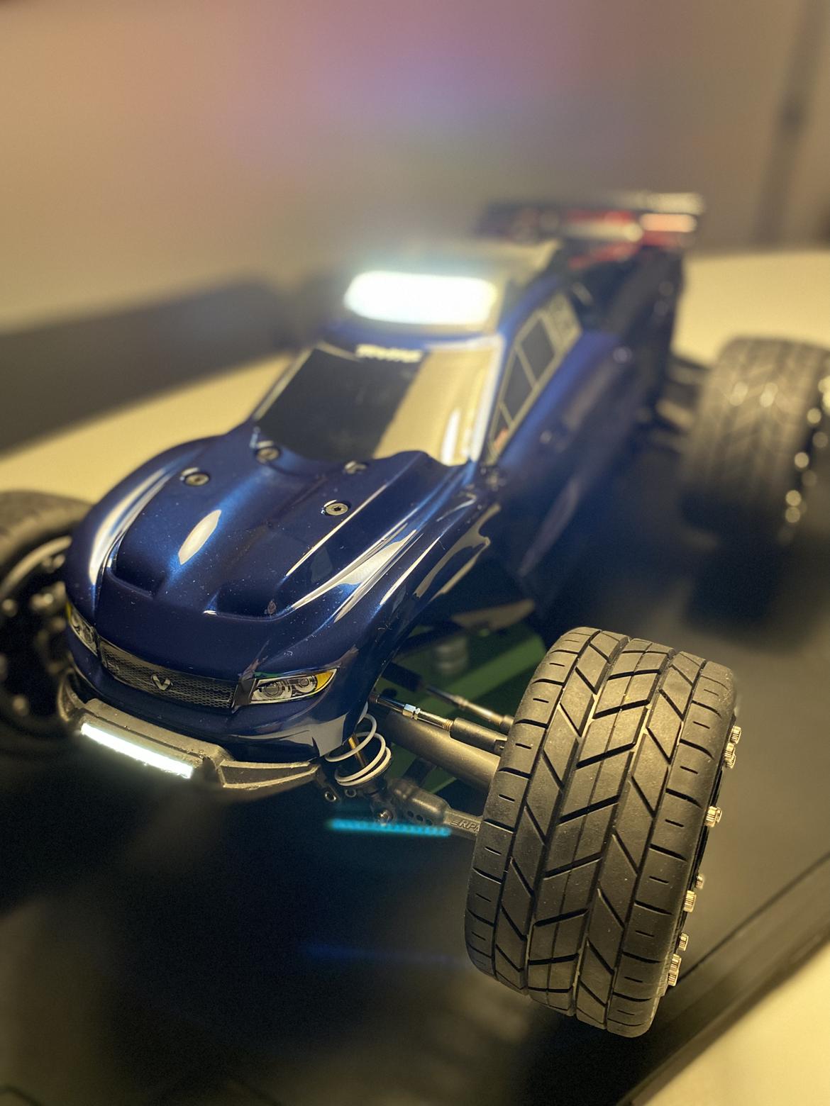 Bil Traxxas Rustler 4x4 VXL billede 5