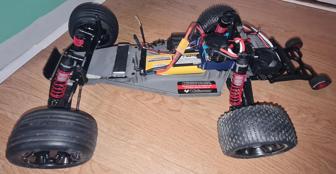 Bil Traxxas Rustler 2WD billede 6