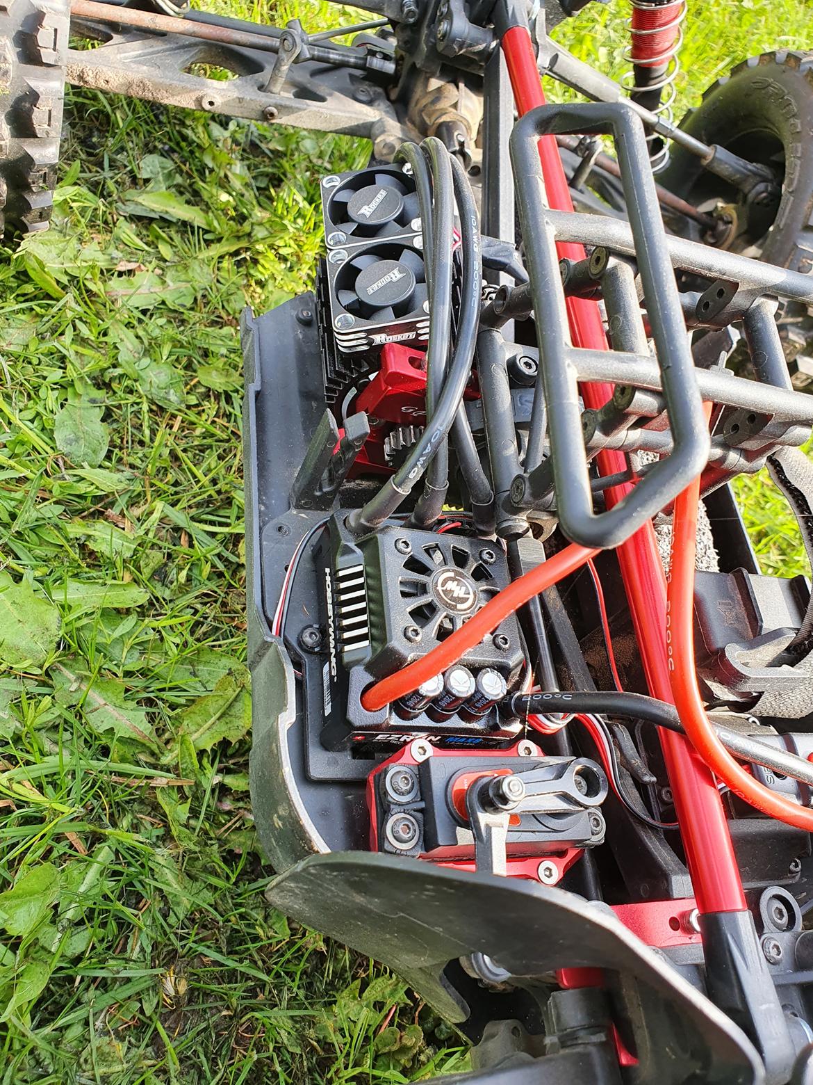 Truck Arrma kraton 6s  billede 7