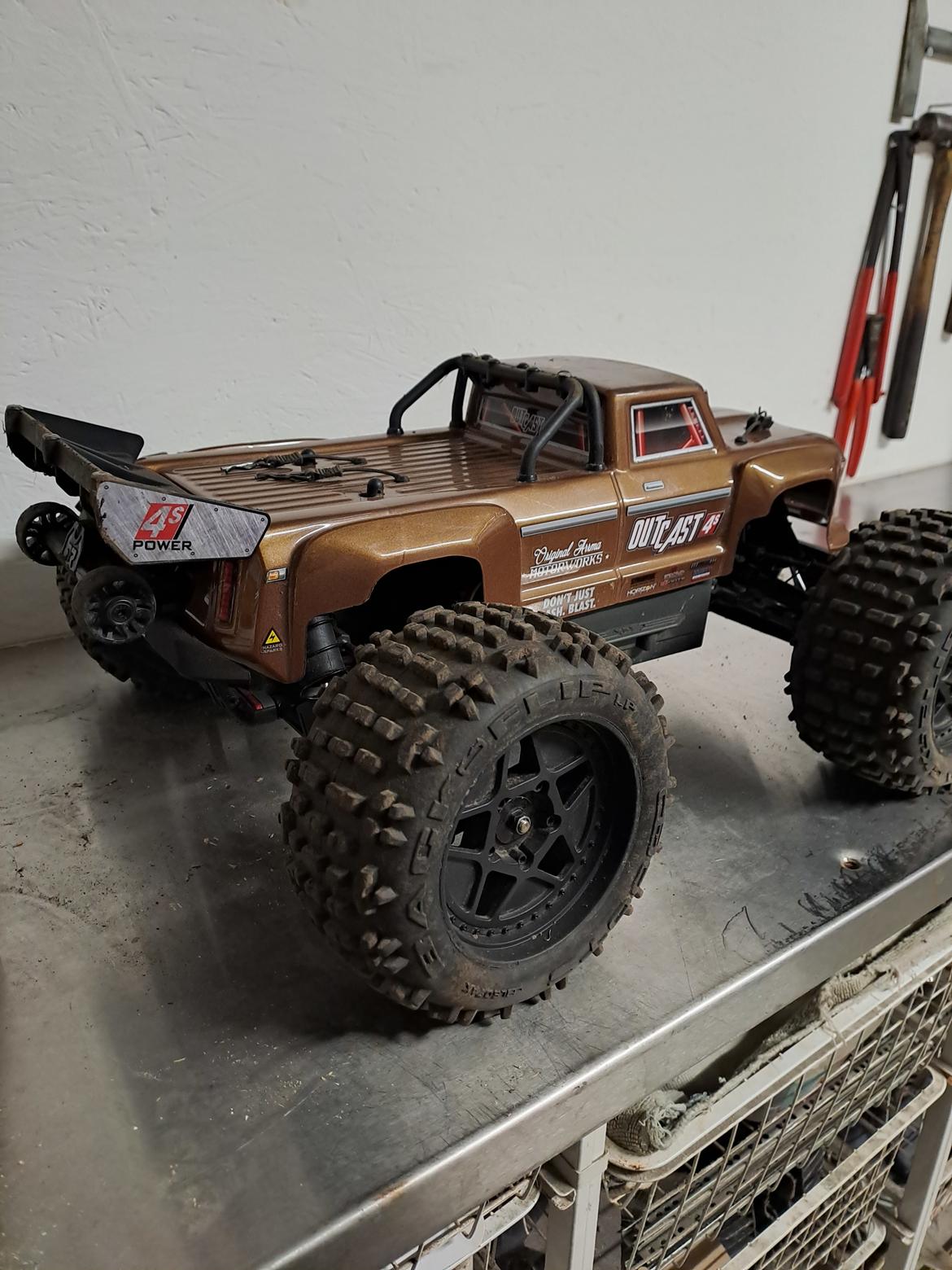 Truck Arrma Outcast 4s  billede 6