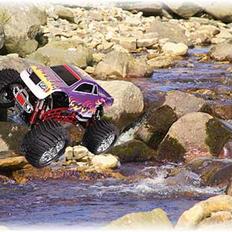 Truck CEN GENESIS 46