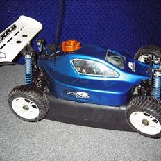 Buggy XRay XB8 solgt