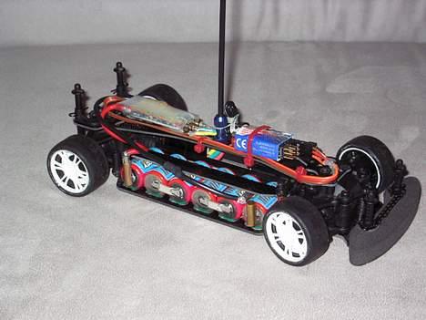 Bil XRay M-18 Motek R2 billede 10