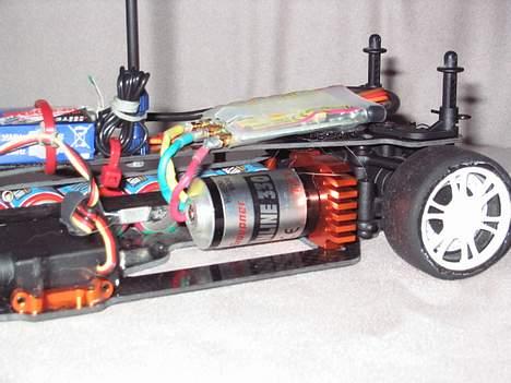 Bil XRay M-18 Motek R2 billede 11