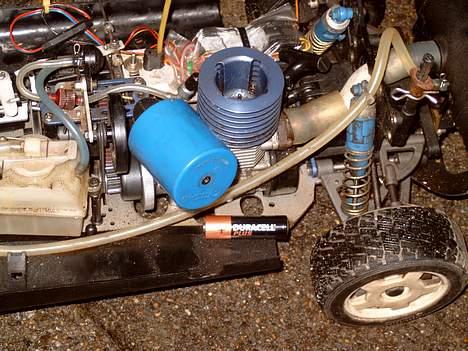 Bil kyosho landmax 4 WD billede 3