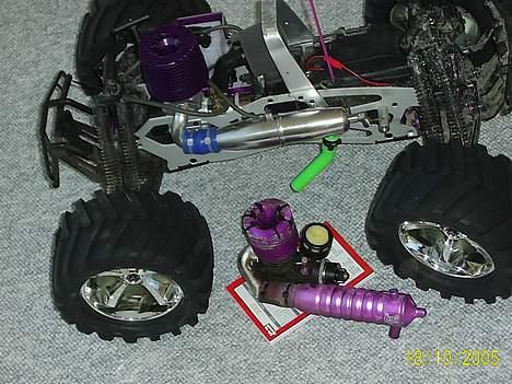 Truck Savage Truckzilla - den gamle motor billede 8