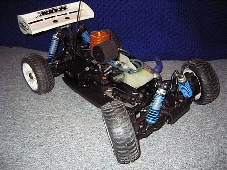 Buggy XRay XB8 solgt billede 6