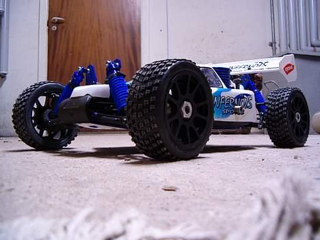 Buggy Kyosho Inferno K1 Edition billede 2