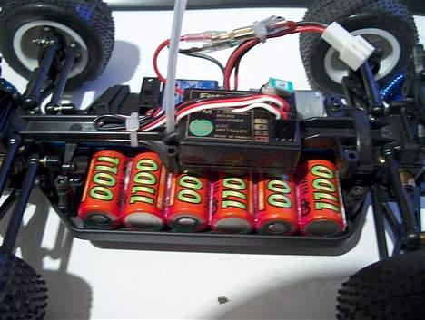 Bil Team Associated RC18T billede 5