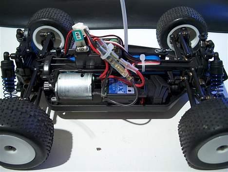 Bil Team Associated RC18T billede 7