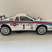 Bil Tamiya Lancia 037