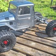 Off-Roader Amk v3 lcg portal fj40