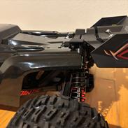Bil Traxxas Sledge 