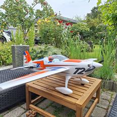 Fly Multiplex extra 330 lx rr