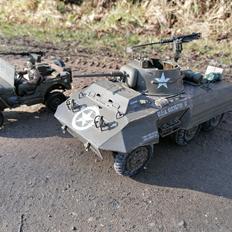 Militær Grayhound 1/16