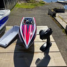 Båd Traxxas Disruptor