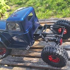 Off-Roader Amk v3 lcg powerwagon