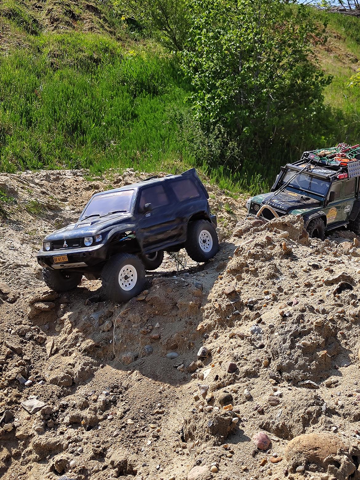 Off-Roader Axial Scx10 II Mitsubishi Pajero  billede 2