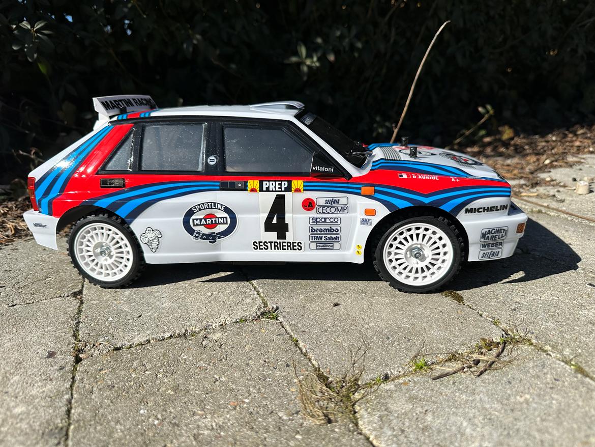 Bil Tamiya TT-02 Lancia Delta Integrale billede 1