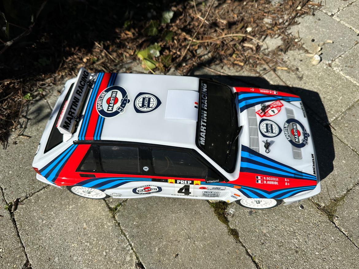 Bil Tamiya TT-02 Lancia Delta Integrale billede 3