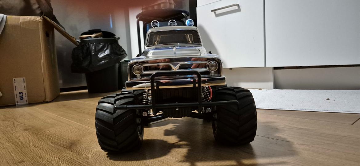 Truck Tamiya Midnight Pumpkin Chrome Edition billede 7
