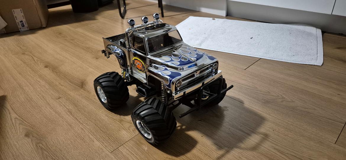 Truck Tamiya Midnight Pumpkin Chrome Edition billede 3