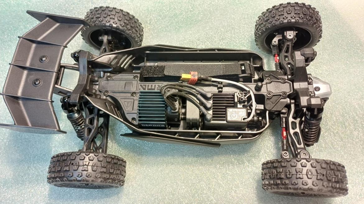 Buggy Arrma Typhon Grom 223s BLX billede 7