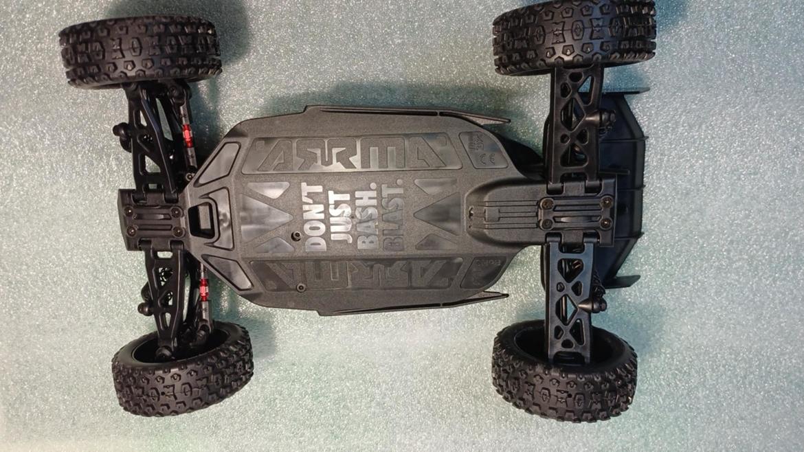 Buggy Arrma Typhon Grom 223s BLX billede 8