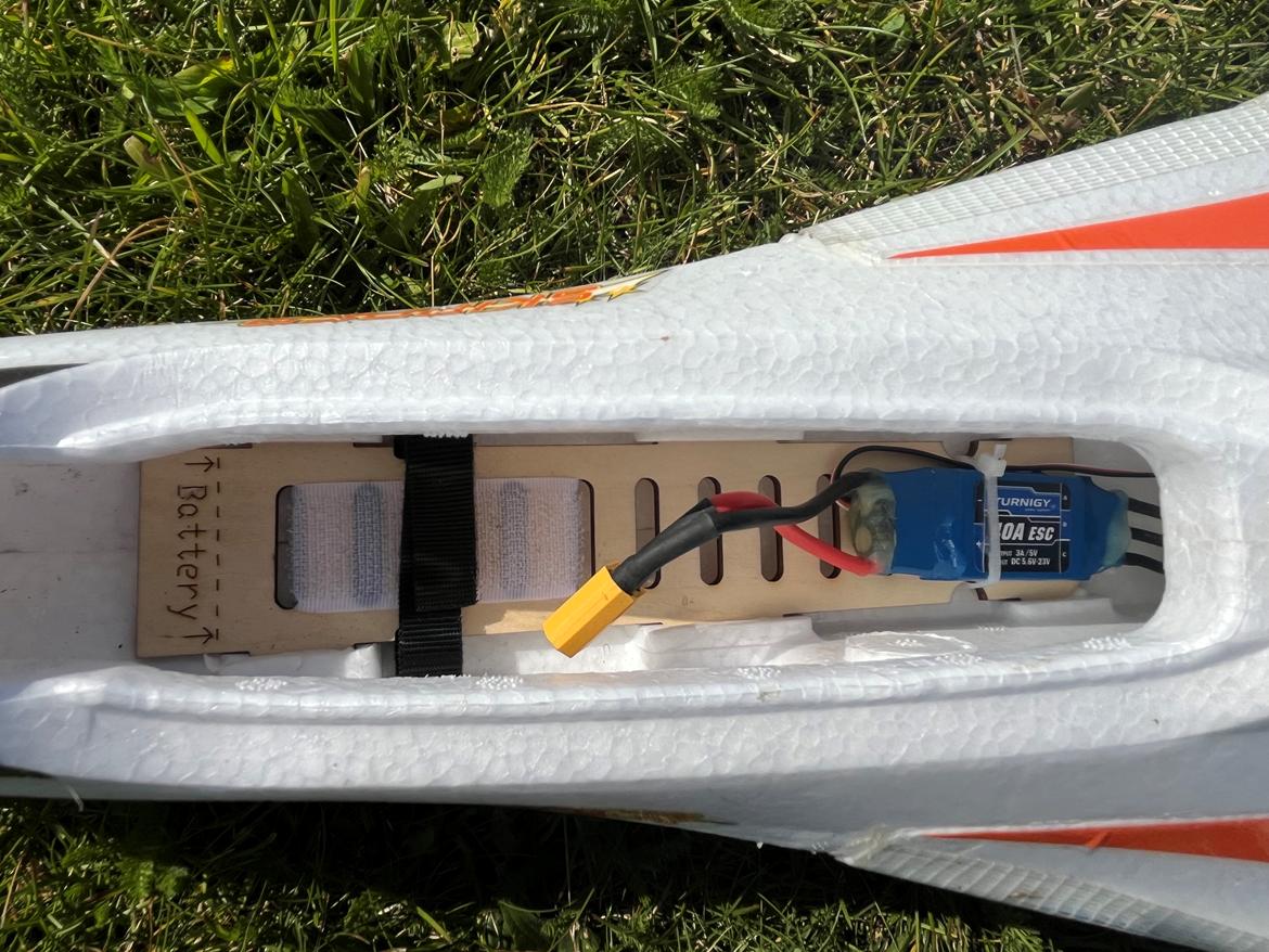 Fly ATA Skipper fra Hobby King (All Terrain Airplane) billede 15