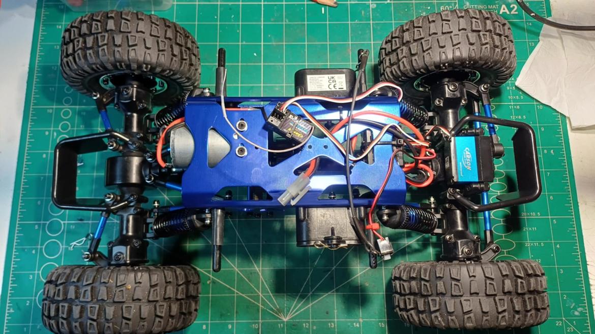 Off-Roader Mad Gear Cliff Crawler (Carson) billede 8