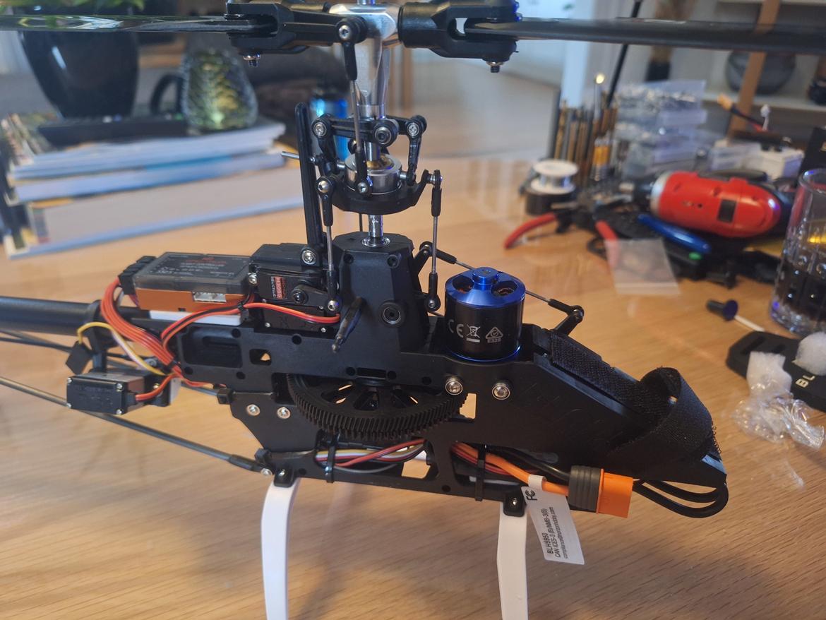 Helikopter Blade 330s billede 12